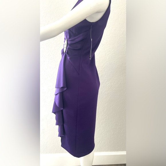 Jessica Howard woman’s sleeveless v-neck solid scuba sheath dress - Picture 4 of 6